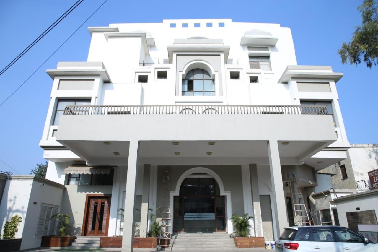 Hotel Rajmahal Морадабад Экстерьер фото